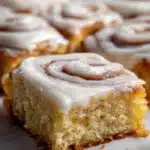 Chewy Cinnamon Roll Bars Recipe 6 Chewy Cinnamon Roll Bars Recipe