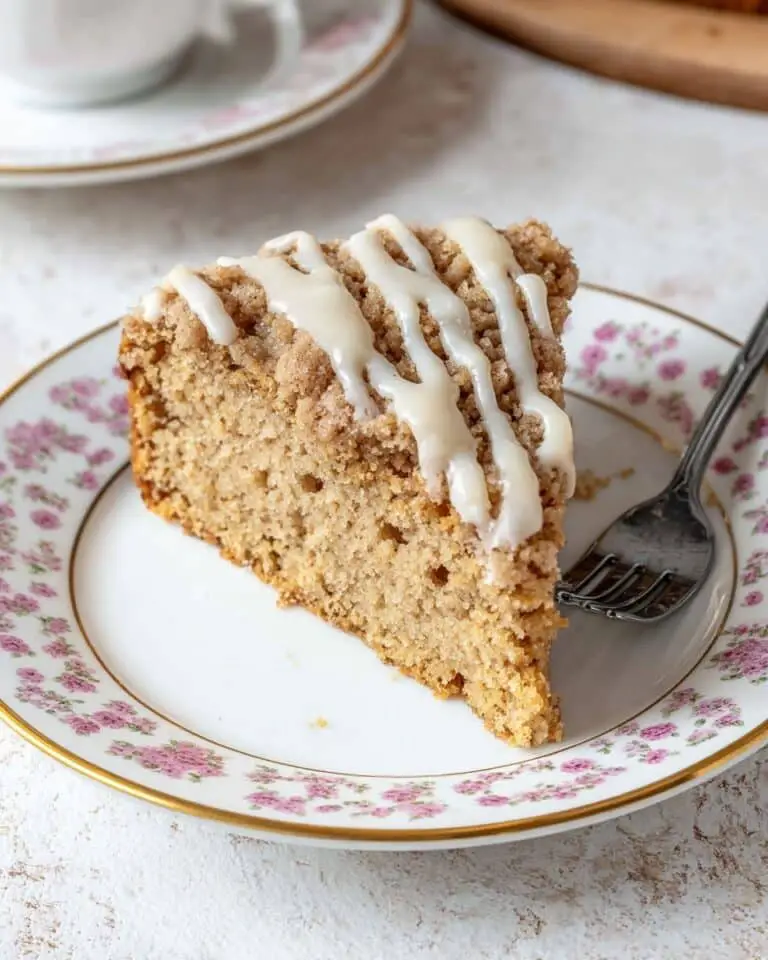Moist Banana Coffee Cake with Cinnamon Streusel and Vanilla Glaze Recipe