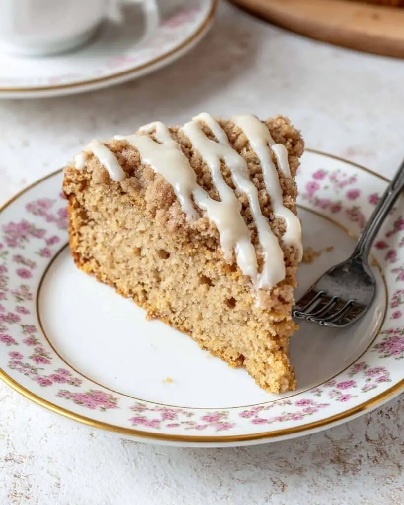 Moist Banana Coffee Cake with Cinnamon Streusel and Vanilla Glaze Recipe